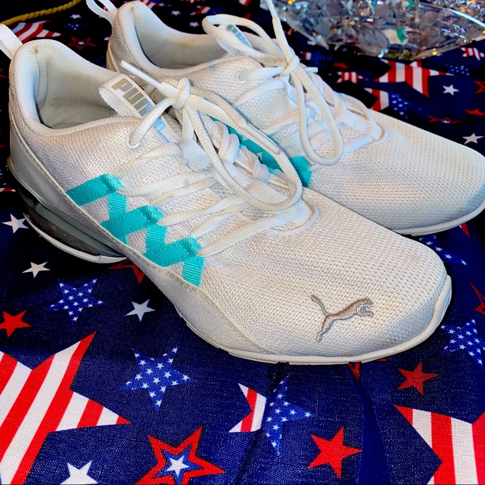 PUMA Soft Foam Sneaker